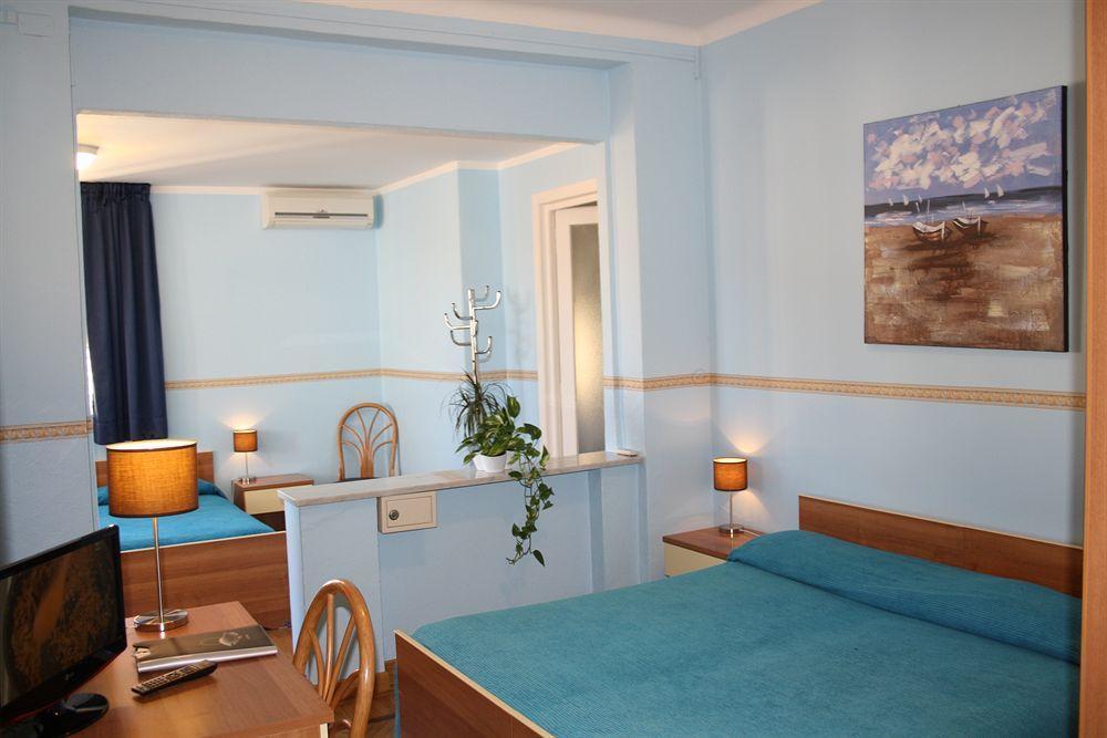 Hotel Sole Mare Sanremo Esterno foto